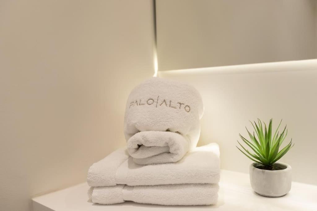 Beautiful Apartment In Palo Alto โอเฮน ภายนอก รูปภาพ